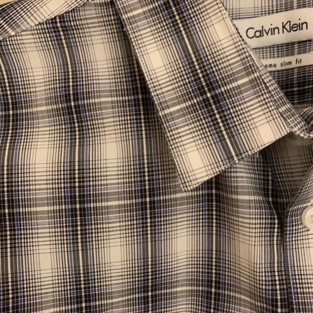 Calvin Klein Button Down - Picture 4 of 4